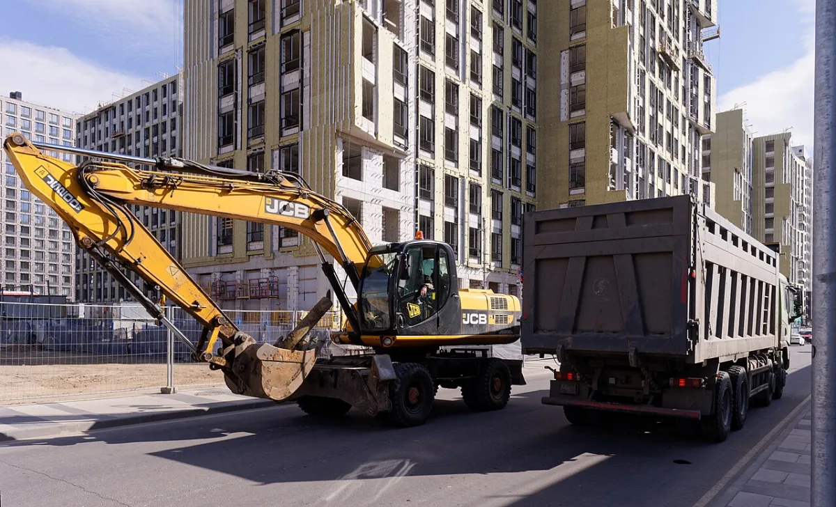 JCB JS160W