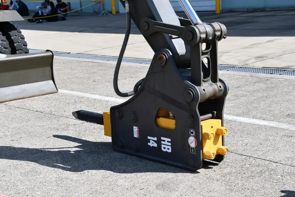 Furukawa F 35 XP
