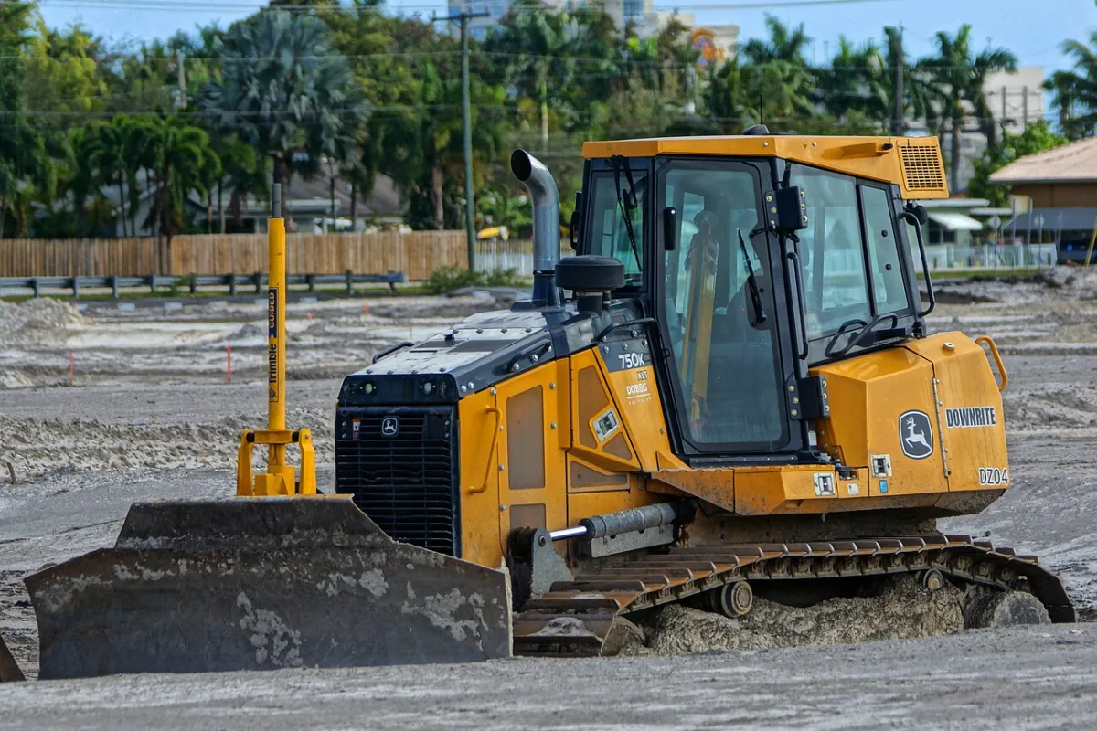 John Deere 750J-2